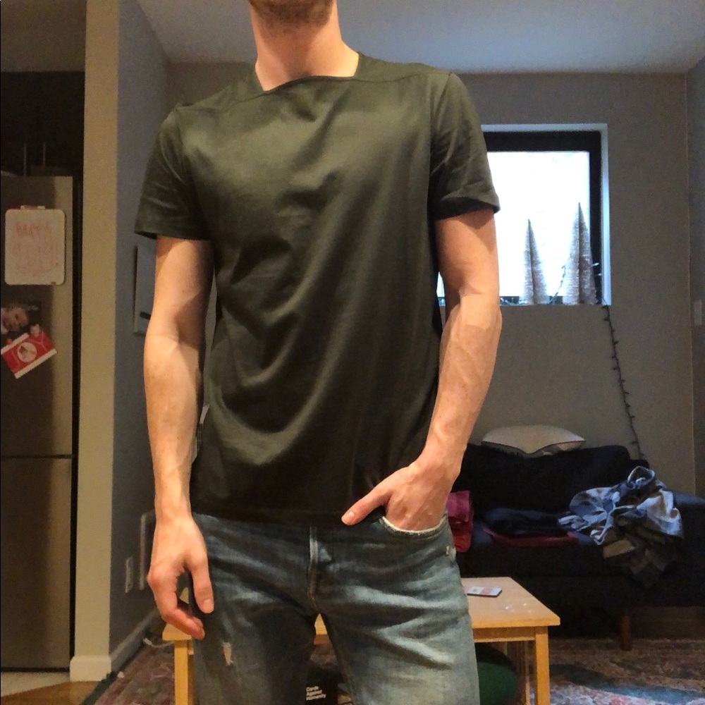 COS Men’s Tech Fabric T-shirt